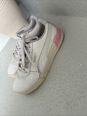Puma White Leather Sneakers with Pink Heel Tab
